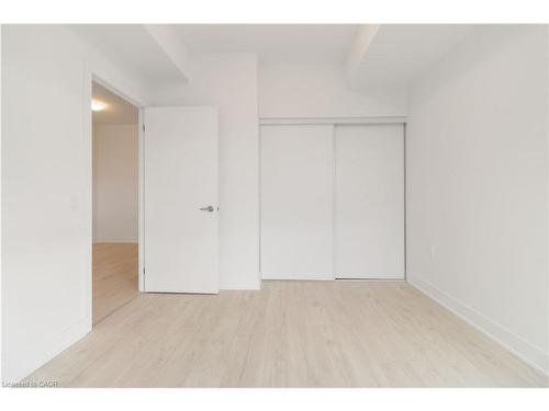 1109-2088 James Street, Burlington, ON - Indoor Photo Showing Other Room