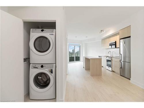 1109-2088 James Street, Burlington, ON - Indoor Photo Showing Laundry Room