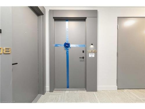 1109-2088 James Street, Burlington, ON - Indoor Photo Showing Other Room