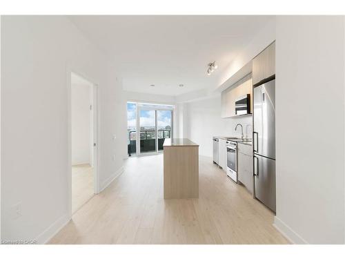 1109-2088 James Street, Burlington, ON - Indoor Photo Showing Kitchen