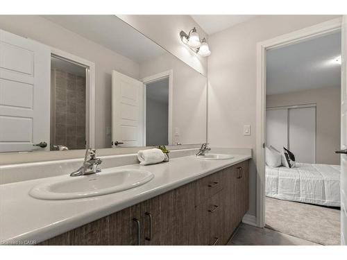 478 Robert Woolner Street, Ayr, ON - Indoor Photo Showing Bathroom