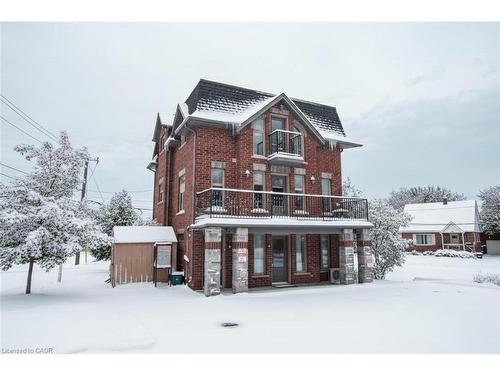 B-489 East Avenue, Kitchener, ON - Outdoor With Facade