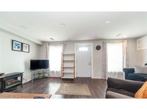 13 Robins Avenue, Hamilton, ON - Indoor Photo Showing Living Room With Fireplace