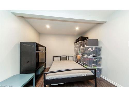 13 Robins Avenue, Hamilton, ON - Indoor