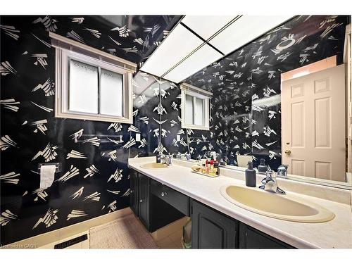 13 Mistflower Road, North York, ON - Indoor Photo Showing Bathroom