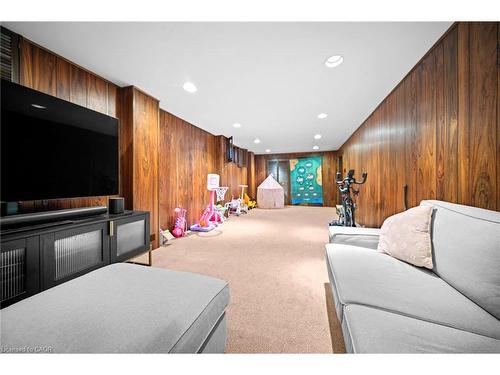 13 Mistflower Road, North York, ON - Indoor Photo Showing Other Room