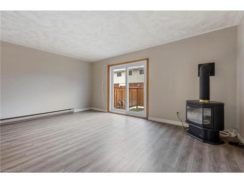 5-10 Montclair Crescent, Simcoe, ON - Indoor