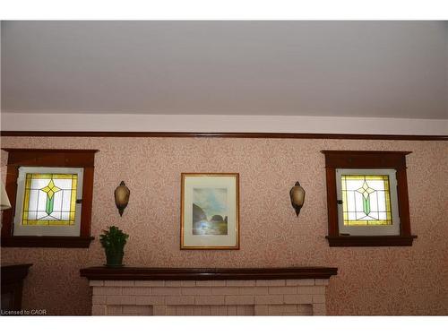 25 Fairmount Avenue, Hamilton, ON - Indoor Photo Showing Other Room