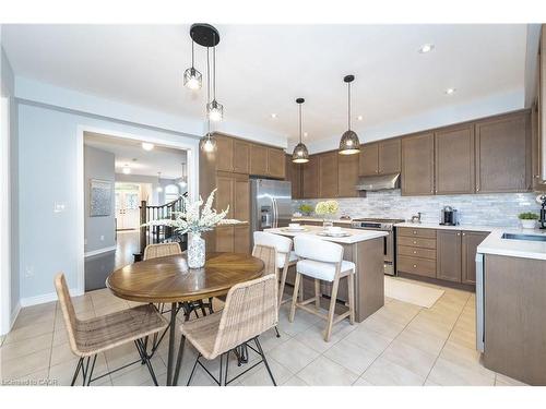 19 Mcknight Avenue, Waterdown, ON - Indoor