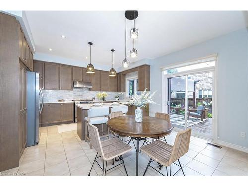 19 Mcknight Avenue, Waterdown, ON - Indoor