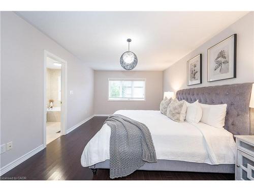 19 Mcknight Avenue, Waterdown, ON - Indoor Photo Showing Bedroom