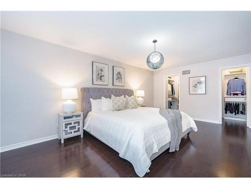 19 Mcknight Avenue, Waterdown, ON - Indoor Photo Showing Bedroom