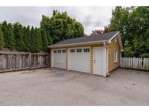 C-2080 Caroline Street, Burlington, ON - Outdoor