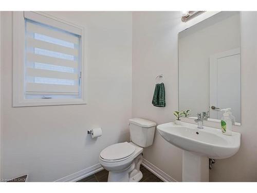 160 Cittadella Boulevard, Hamilton, ON - Indoor Photo Showing Bathroom