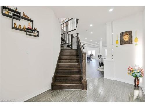 160 Cittadella Boulevard, Hamilton, ON - Indoor Photo Showing Other Room