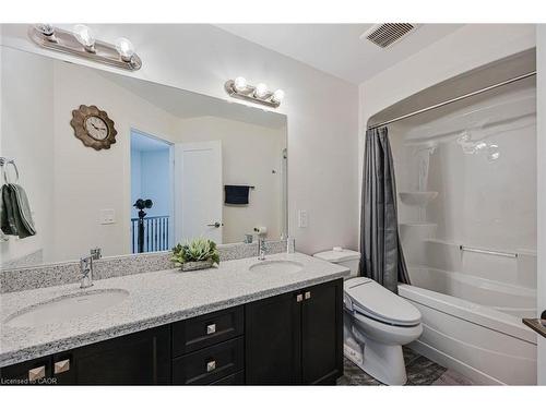 160 Cittadella Boulevard, Hamilton, ON - Indoor Photo Showing Bathroom