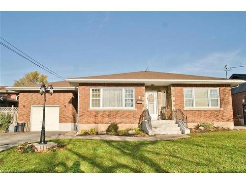 Lower-7 Chalmers Street, St. Catharines, ON - Outdoor