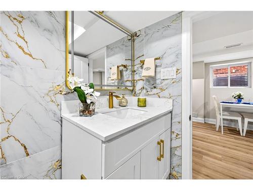 150 Brucedale Avenue E, Hamilton, ON - Indoor