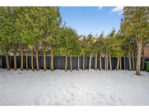 150 Brucedale Avenue E, Hamilton, ON - Outdoor