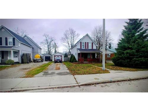 520 Alder Street E, Dunnville, ON - Outdoor With Facade