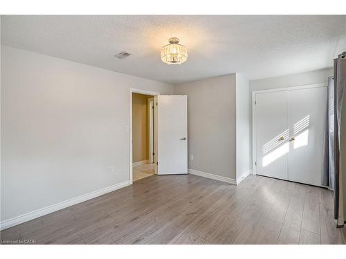 3688 Cardinal Drive, Niagara Falls, ON - Indoor Photo Showing Other Room