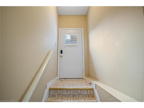 3688 Cardinal Drive, Niagara Falls, ON - Indoor Photo Showing Other Room