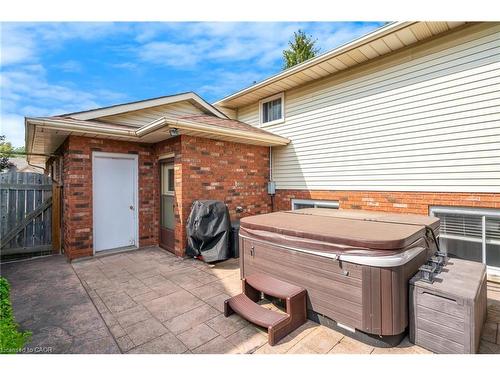3688 Cardinal Drive, Niagara Falls, ON - Outdoor With Deck Patio Veranda With Exterior