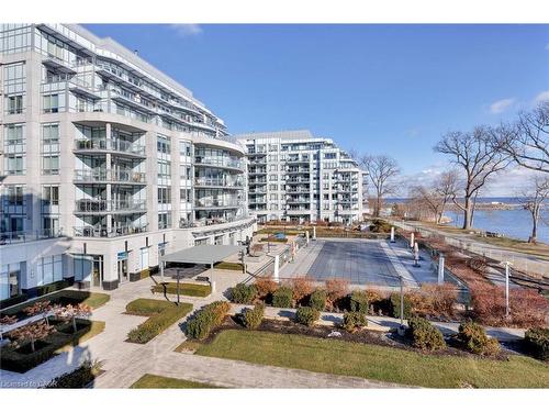 327-3500 Lakeshore Road W, Oakville, ON - Outdoor With Balcony