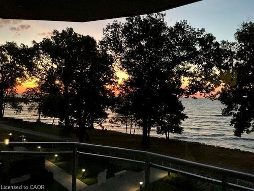 327-3500 Lakeshore Road W, Oakville, ON - Outdoor With View