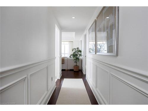 327-3500 Lakeshore Road W, Oakville, ON - Indoor Photo Showing Other Room