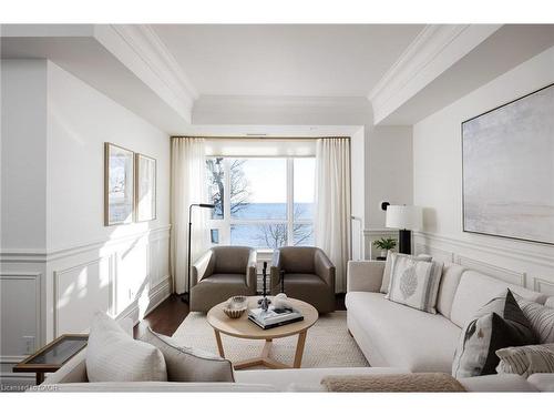 327-3500 Lakeshore Road W, Oakville, ON - Indoor Photo Showing Living Room