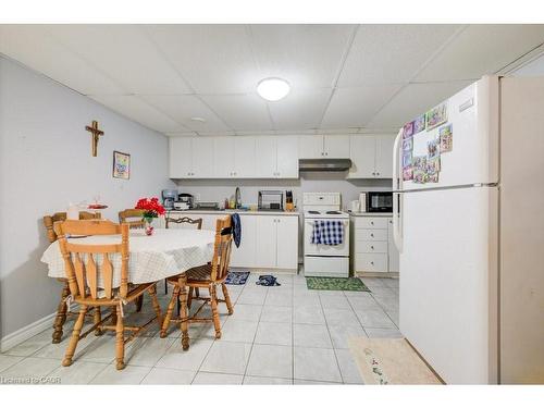 33 Garland Crescent, London, ON - Indoor