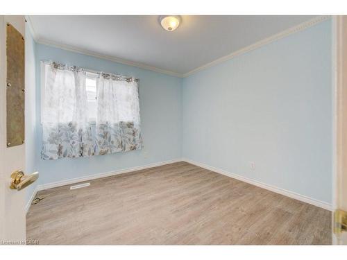 33 Garland Crescent, London, ON - Indoor Photo Showing Other Room