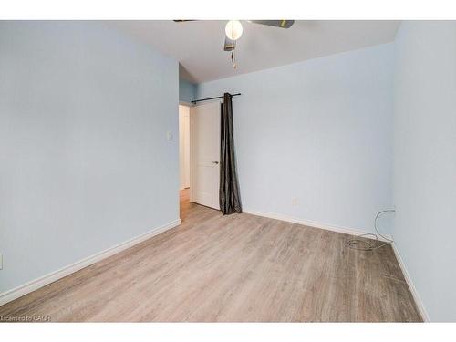 33 Garland Crescent, London, ON - Indoor Photo Showing Other Room