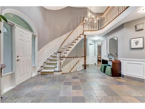 22 Deerpath Court, Cambridge, ON - Indoor Photo Showing Other Room