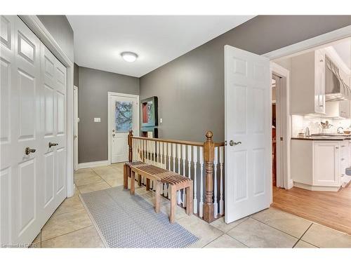 22 Deerpath Court, Cambridge, ON - Indoor Photo Showing Other Room