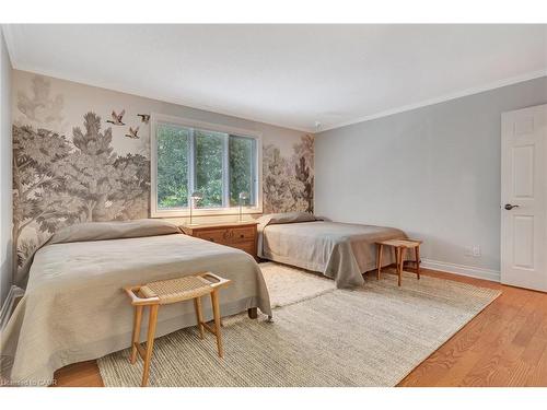 22 Deerpath Court, Cambridge, ON - Indoor Photo Showing Bedroom