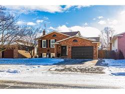 59 Acadia Drive  Welland, ON L3C 6L4