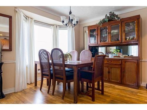 59 Acadia Drive, Welland, ON - Indoor Photo Showing Dining Room