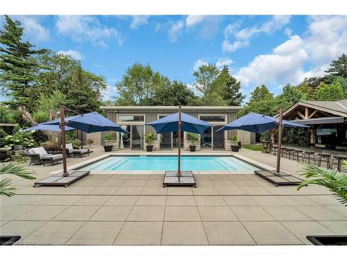 404 Mountain Brow Boulevard E, Hamilton, ON - Outdoor With In Ground Pool