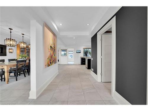 404 Mountain Brow Boulevard E, Hamilton, ON - Indoor Photo Showing Other Room