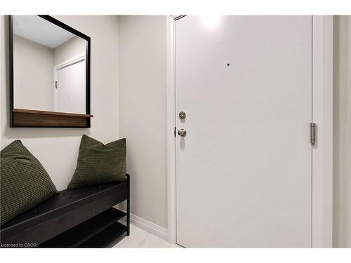 A4-410 Northfield Drive W, Waterloo, ON - Indoor Photo Showing Other Room