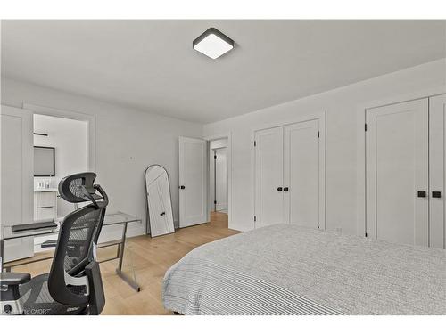 514 Oxbow Road, Waterloo, ON - Indoor Photo Showing Bedroom