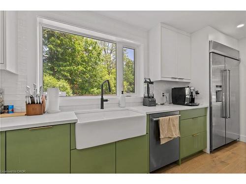 514 Oxbow Road, Waterloo, ON - Indoor Photo Showing Kitchen