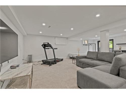 514 Oxbow Road, Waterloo, ON - Indoor