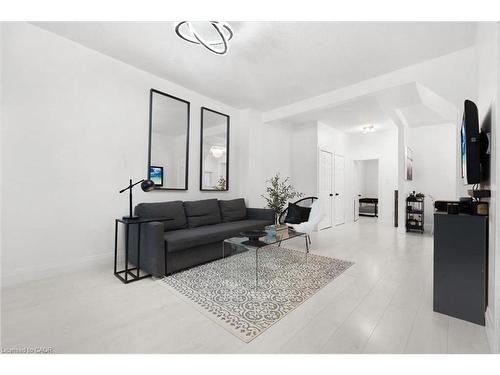 39 Division Street, Hamilton, ON - Indoor