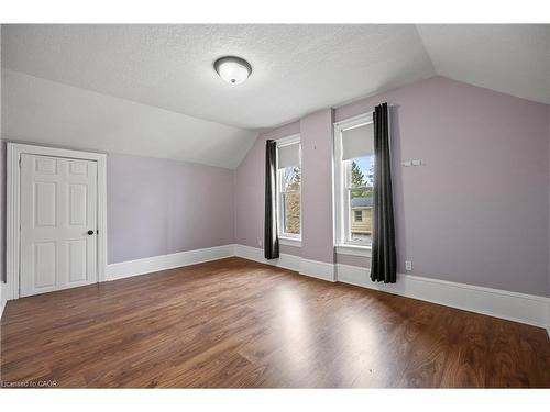 26 James Street, Cambridge, ON 