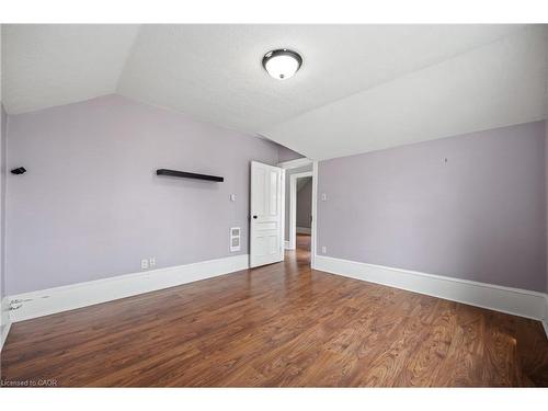 26 James Street, Cambridge, ON 