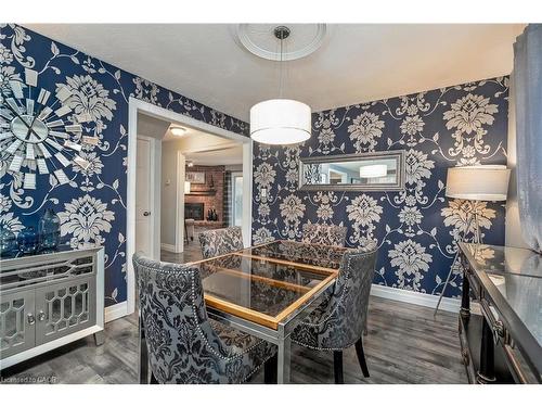383 East 24Th Street, Hamilton, ON - Indoor Photo Showing Dining Room