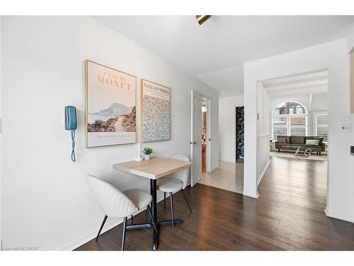 1-2230 Walkers Line, Burlington, ON - Indoor Photo Showing Dining Room